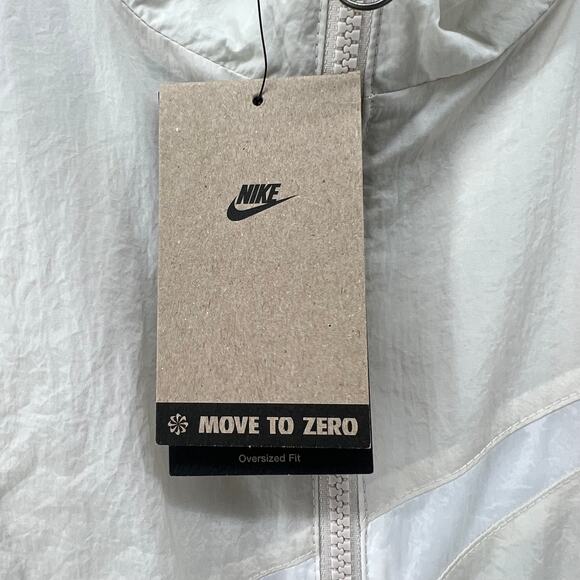 NWT Nike Swoosh Women's Cream Windbreaker Oversized Baggy Sport Jacket XL 1X 2XL - Picture 4 of 10